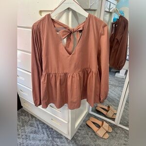 Elegant Terracotta Clay-Colored Peplum Babydoll Blouse V-neckline Tie-Back Top✨